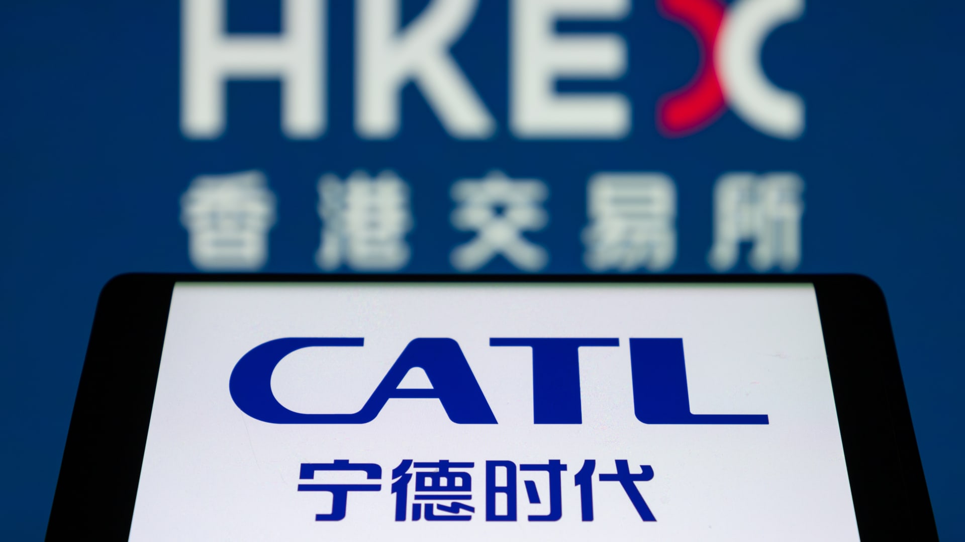 CATL shares slide after  billion Hong Kong share placement plan