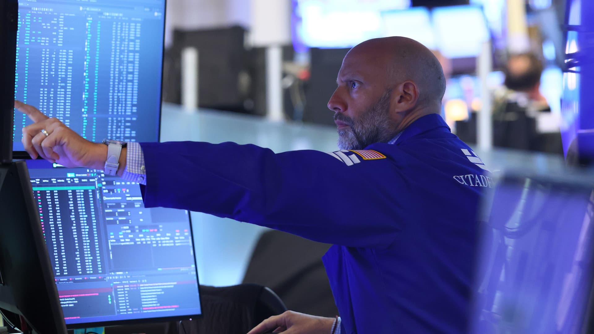 U.S. Treasury yields plunge 10 basis points amid Iran ceasefire