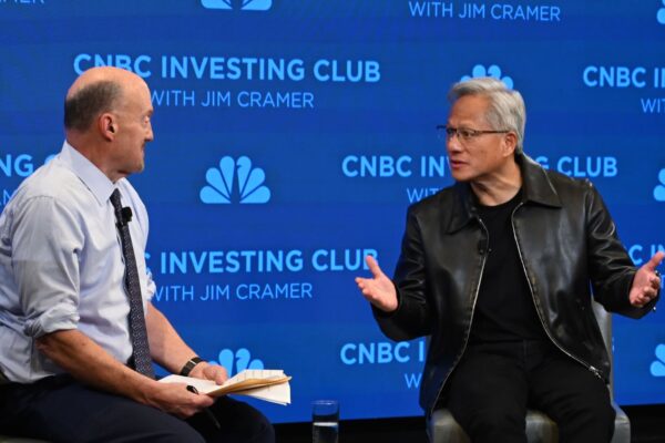 Jim Cramer sees these 2 stocks as buys after a busy night of Big Tech earnings