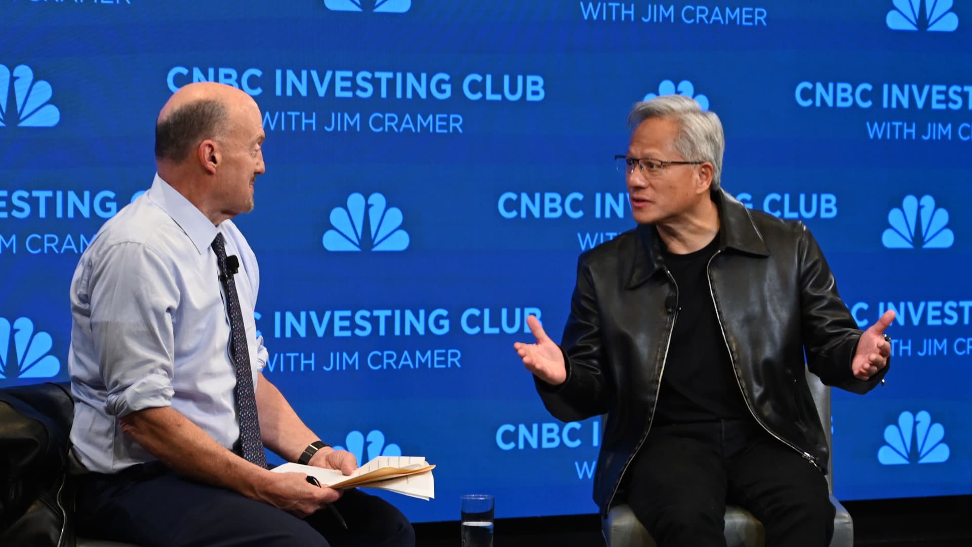 Jim Cramer sees these 2 stocks as buys after a busy night of Big Tech earnings