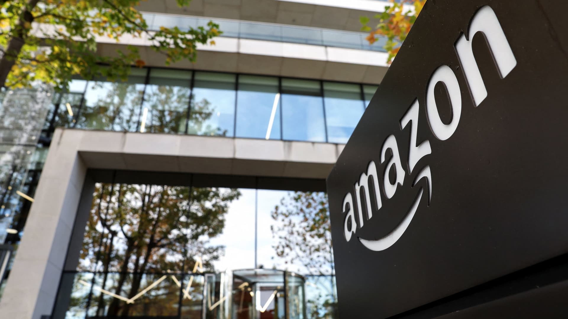 These are HSBC’s favorite stocks this earnings season