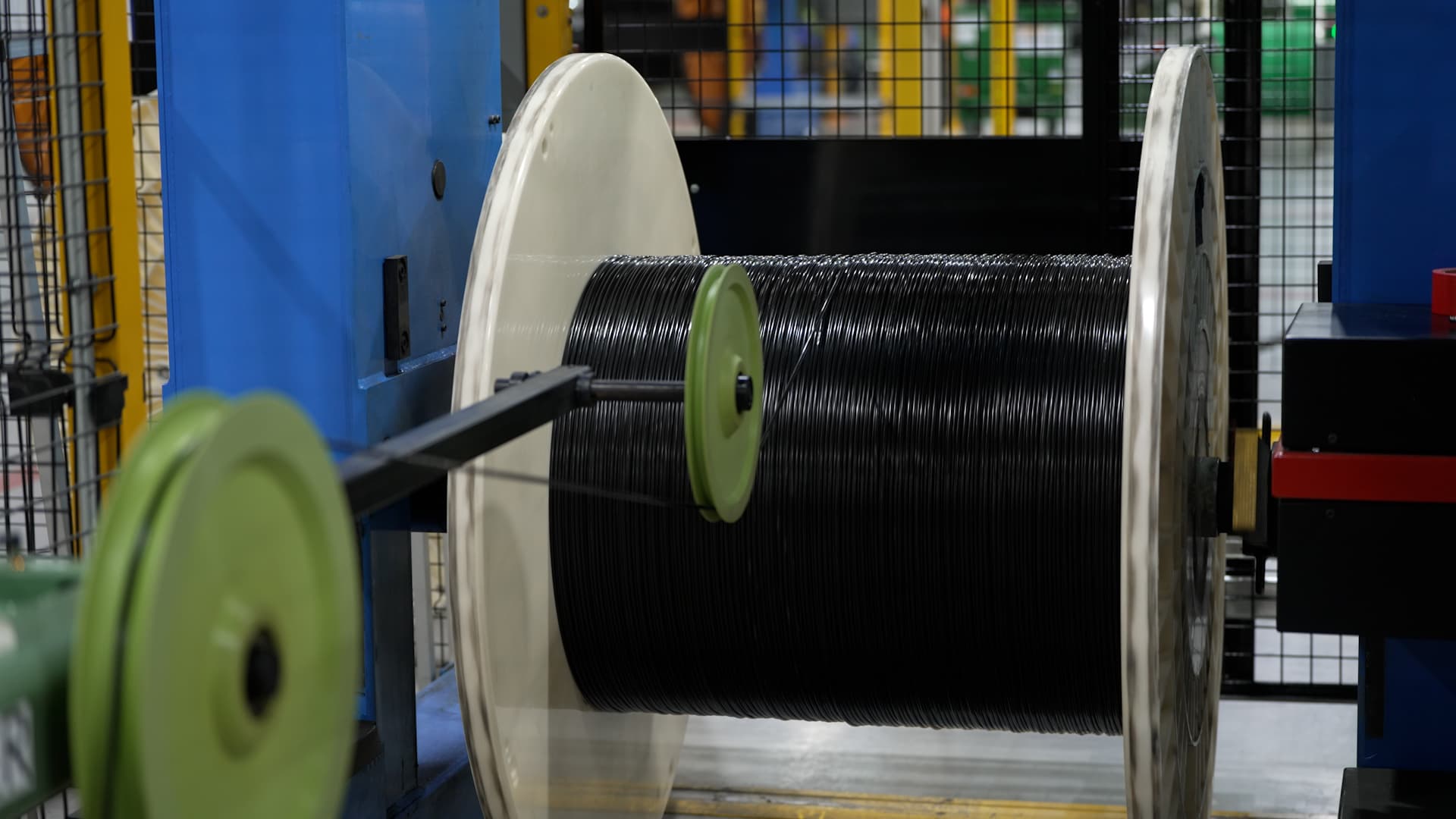 Red-hot Corning shares slide on earnings. Why that’s a gift to investors