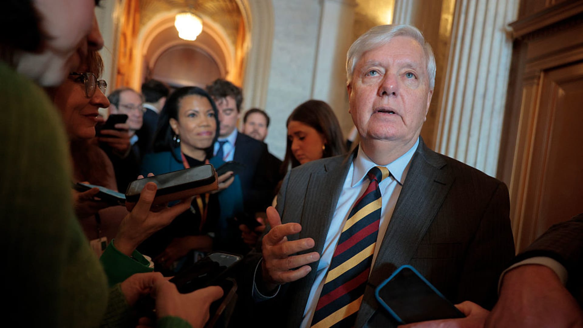 Congressional Republicans rally around Trump’s White House ballroom project