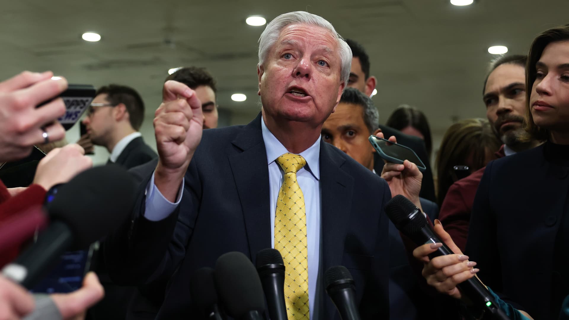 Senate Republicans unveil immigration funding framework