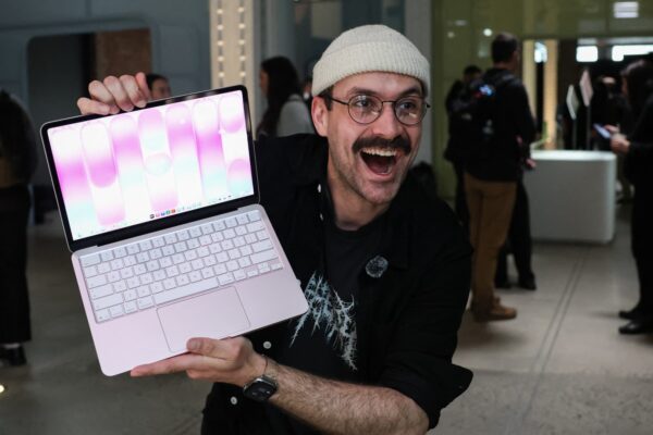 Market indicator turns bullish for Apple just before earnings