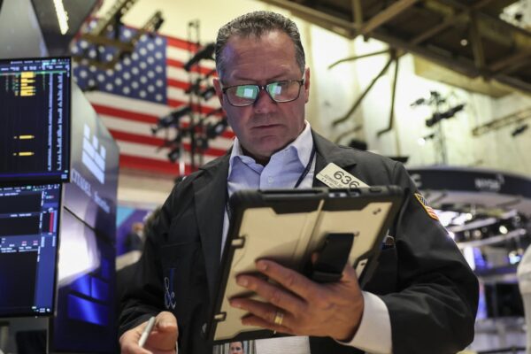 Treasury yields edge lower as Middle East conflict remains in focus