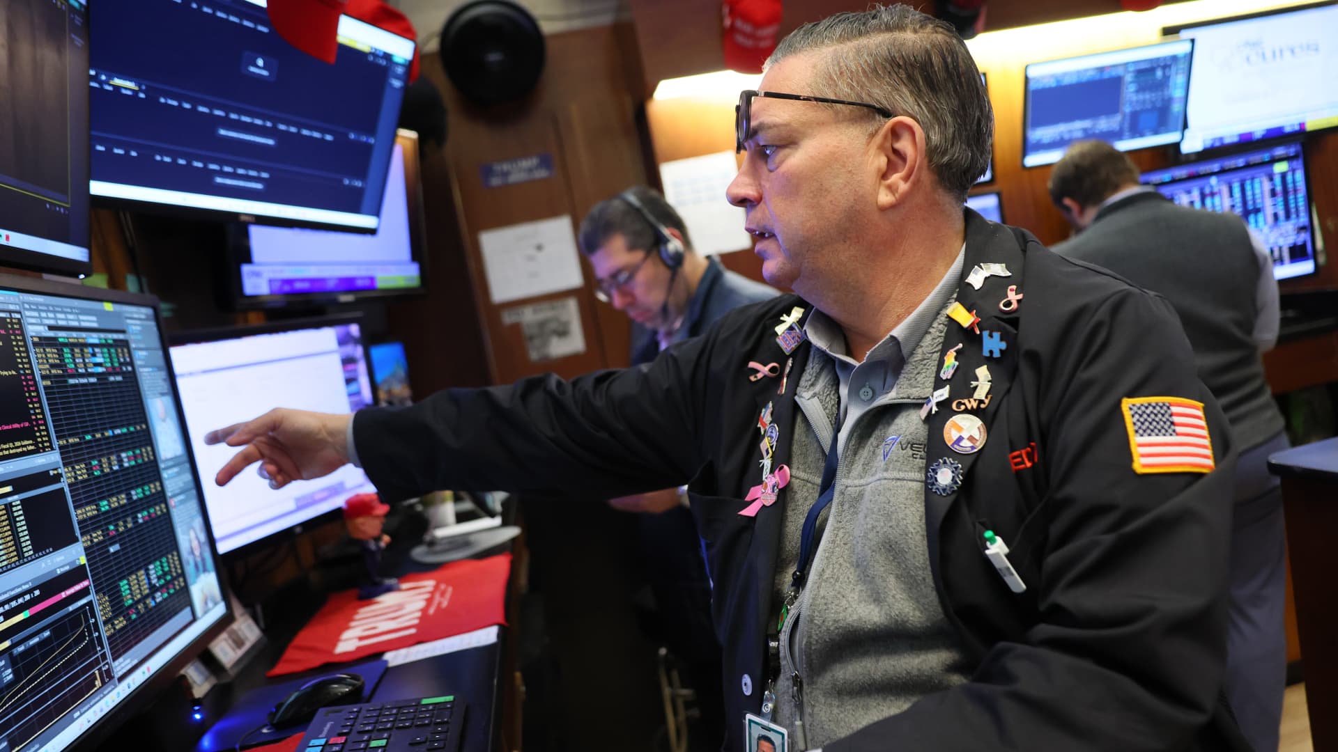 How wealthy investors are navigating the markets after the S&P 500’s worst month in a year