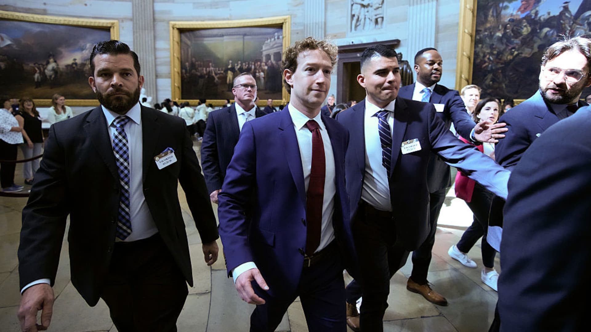 Five of ‘Mag 7’ set to report in busiest week of season