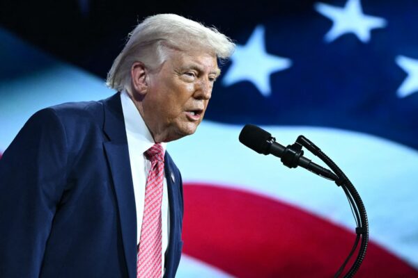 Trump to attend Supreme Court birthright citizenship arguments