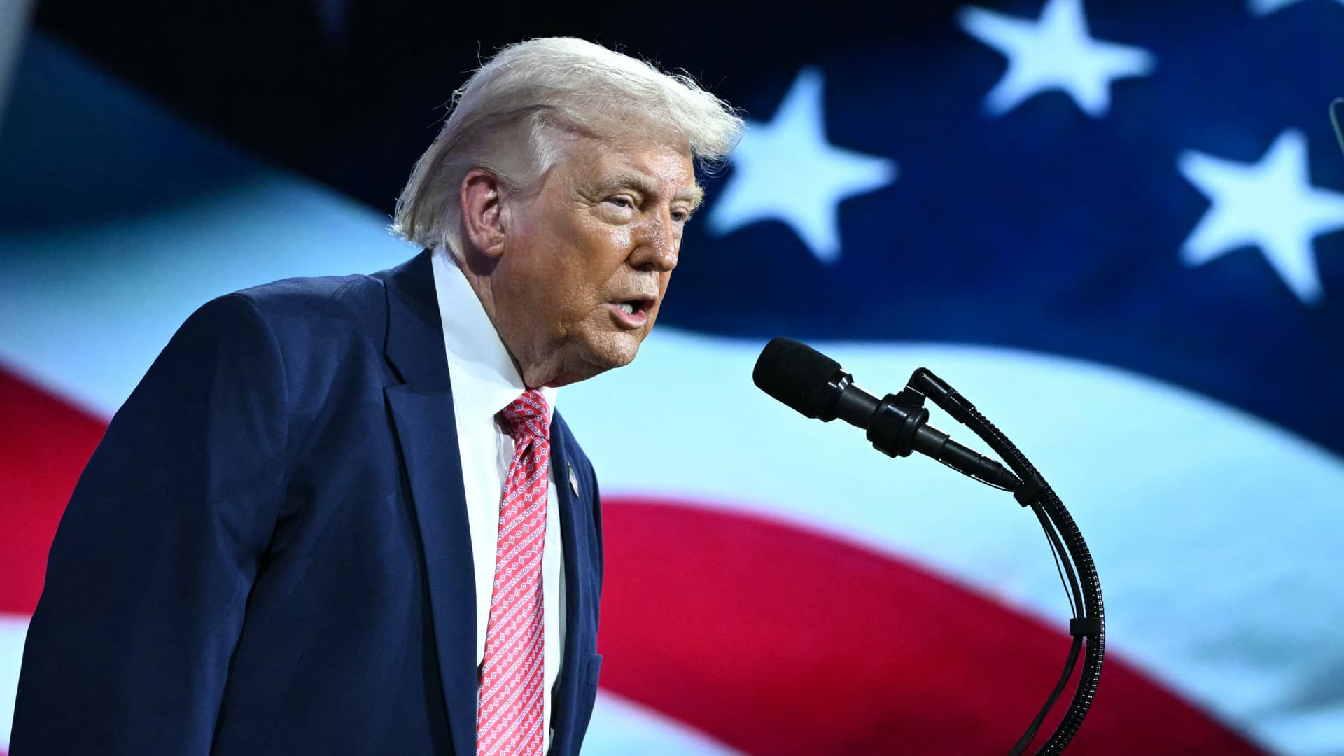 Trump to attend Supreme Court birthright citizenship arguments