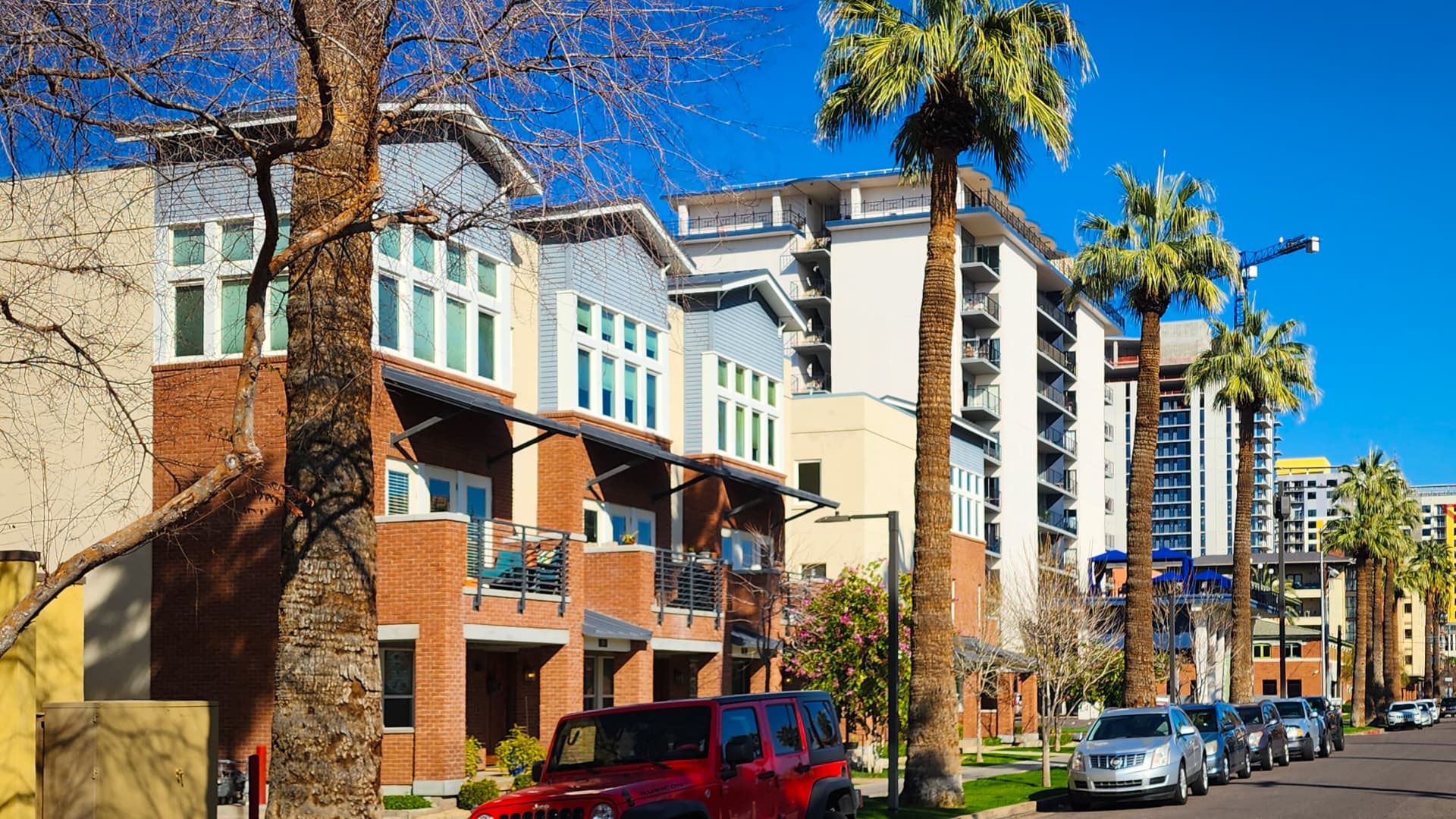 Apartment rents weaken further as war and job cuts weigh on demand