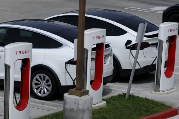 Stocks making the biggest moves midday: TSLA, NEXT, GM, DAL