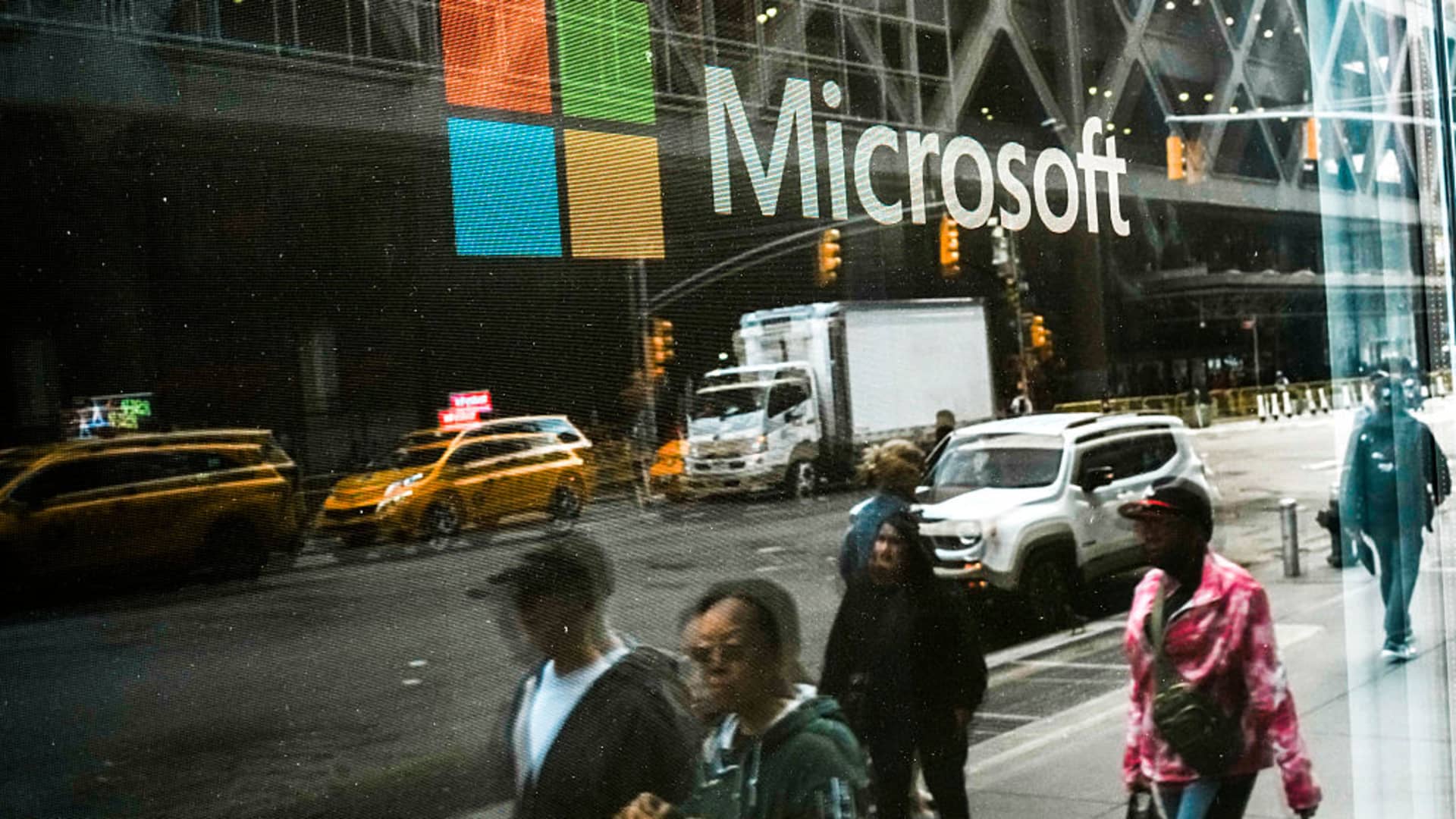 Goldman expects a rebound for Mag 7 underperformer Microsoft