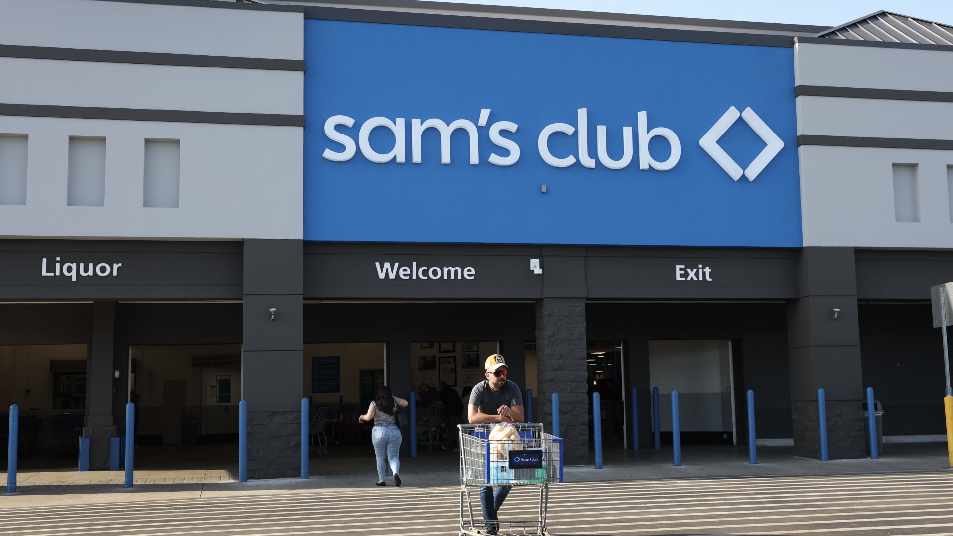 Walmart-owned Sam’s Club raises its annual membership fee to 