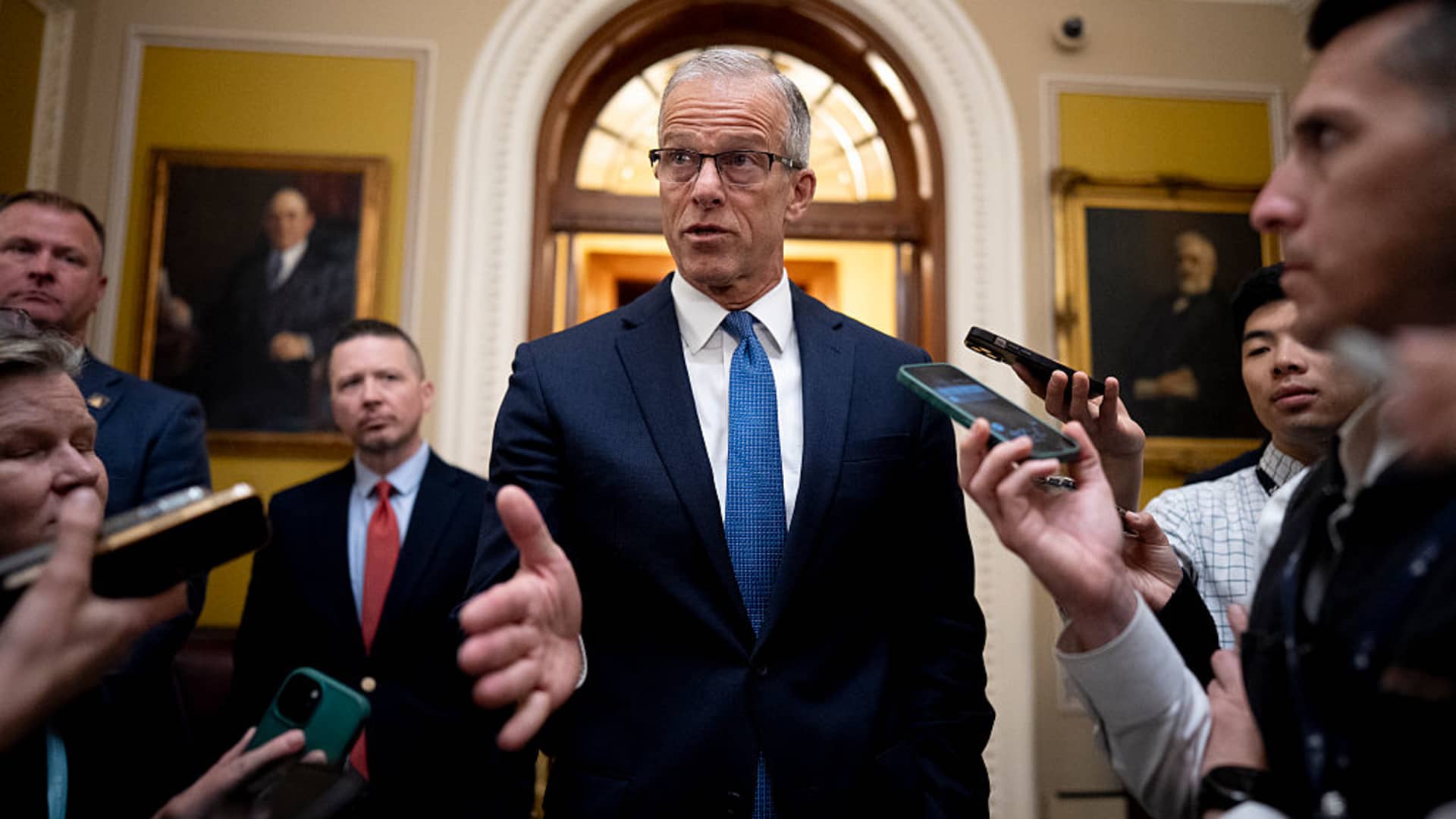 Senate advances deal to fund agency with TSA