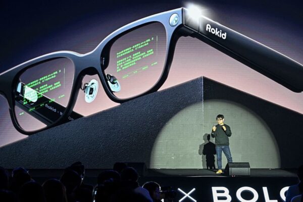Rokid virtual screen vs. Meta Ray-Ban Display