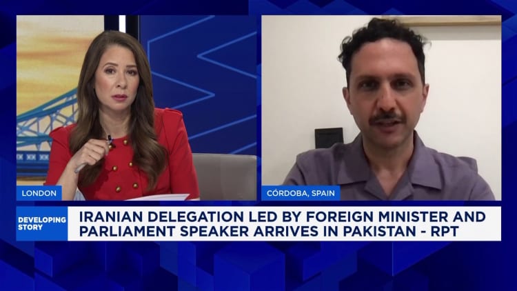 Lebanon, nuclear tensions and Hormuz in focus ahead of U.S.-Iran talks