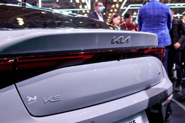 Why foreign automakers dominate the sedan market