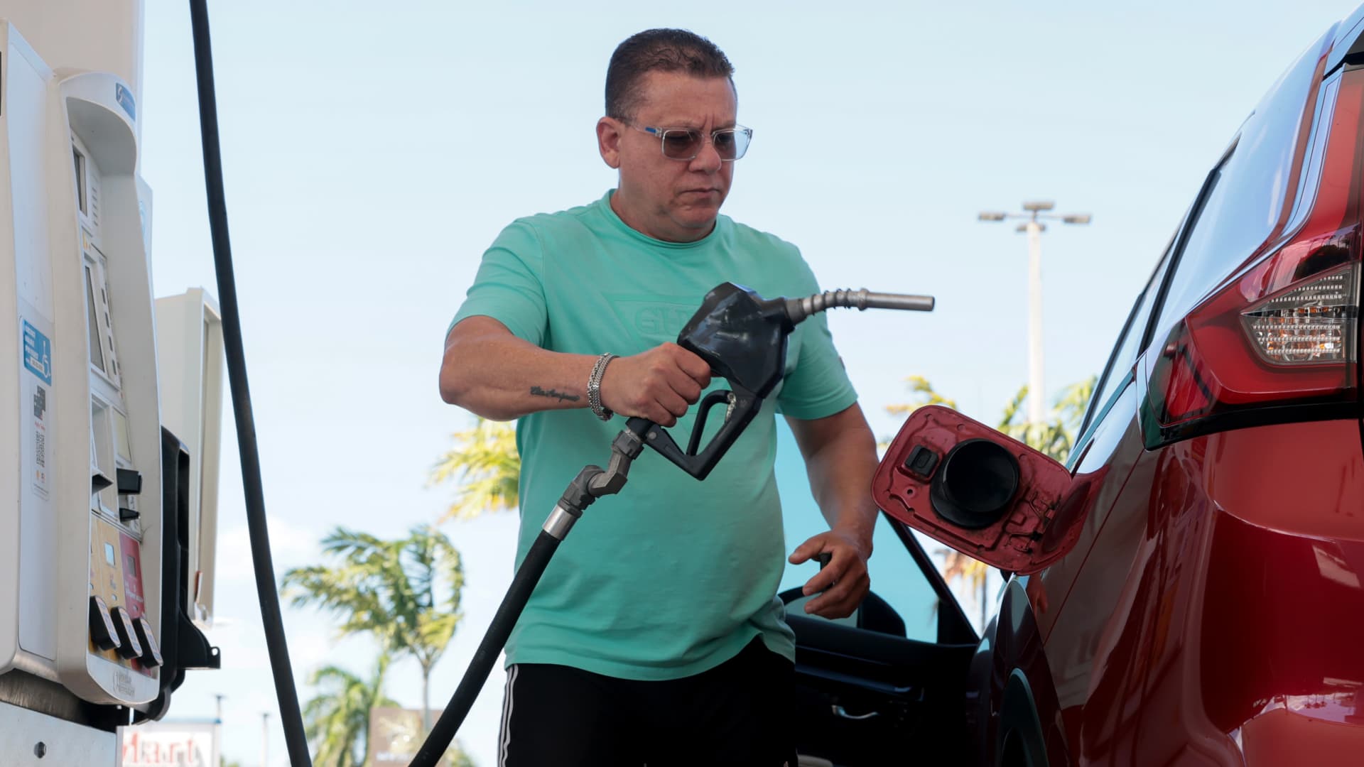 Gas prices are rising, but don’t count on lower car insurance premiums