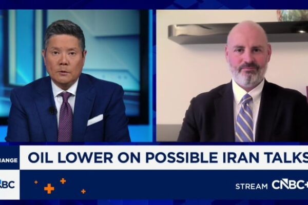 Trump says Israel and Lebanon leaders to hold talks after first high-level meeting in decades