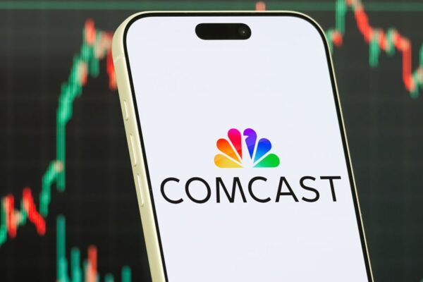 Comcast (CMCSA) earnings Q1 2026