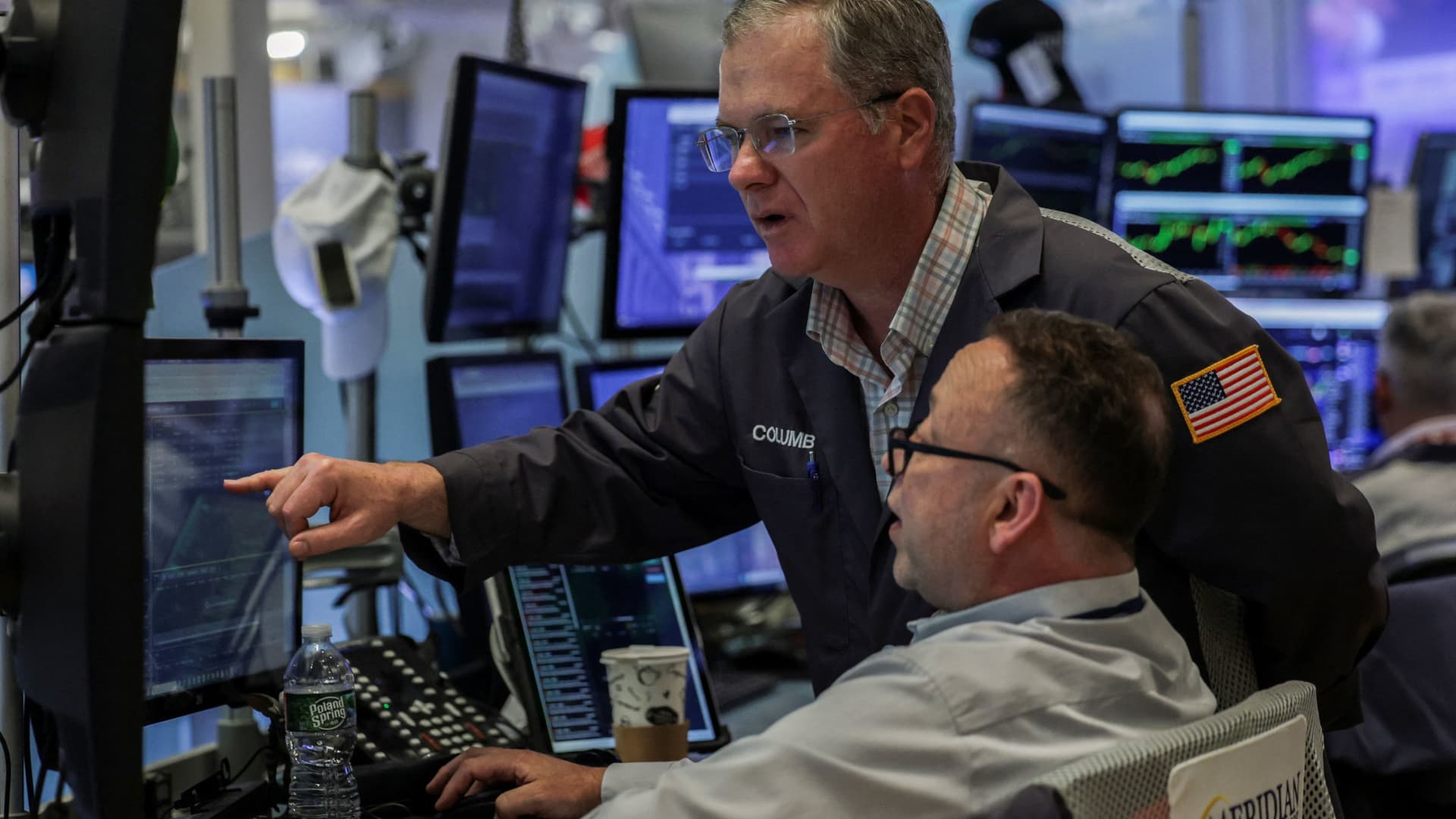 Bank of America’s Hartnett backs two trades to play lower rates, ‘AI war’