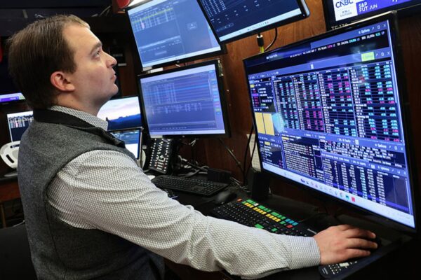 Stoxx 600, FTSE, DAX, CAC, Iran latest, oil prices