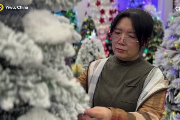 Hormuz disruptions hit China’s Christmas capital and holiday spending