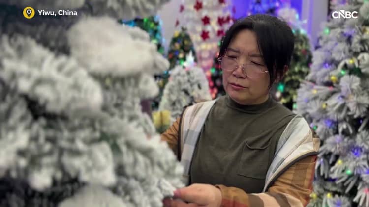 Hormuz disruptions hit China’s Christmas capital and holiday spending