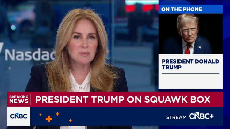 Trump says ‘maybe’ government should help struggling Spirit Airlines