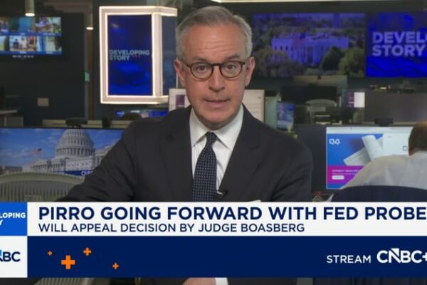 DOJ won’t drop Fed probe, will appeal Powell subpoena block: Pirro