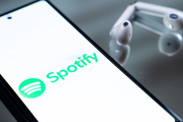 Spotify stock plummets after earnings beat expectations