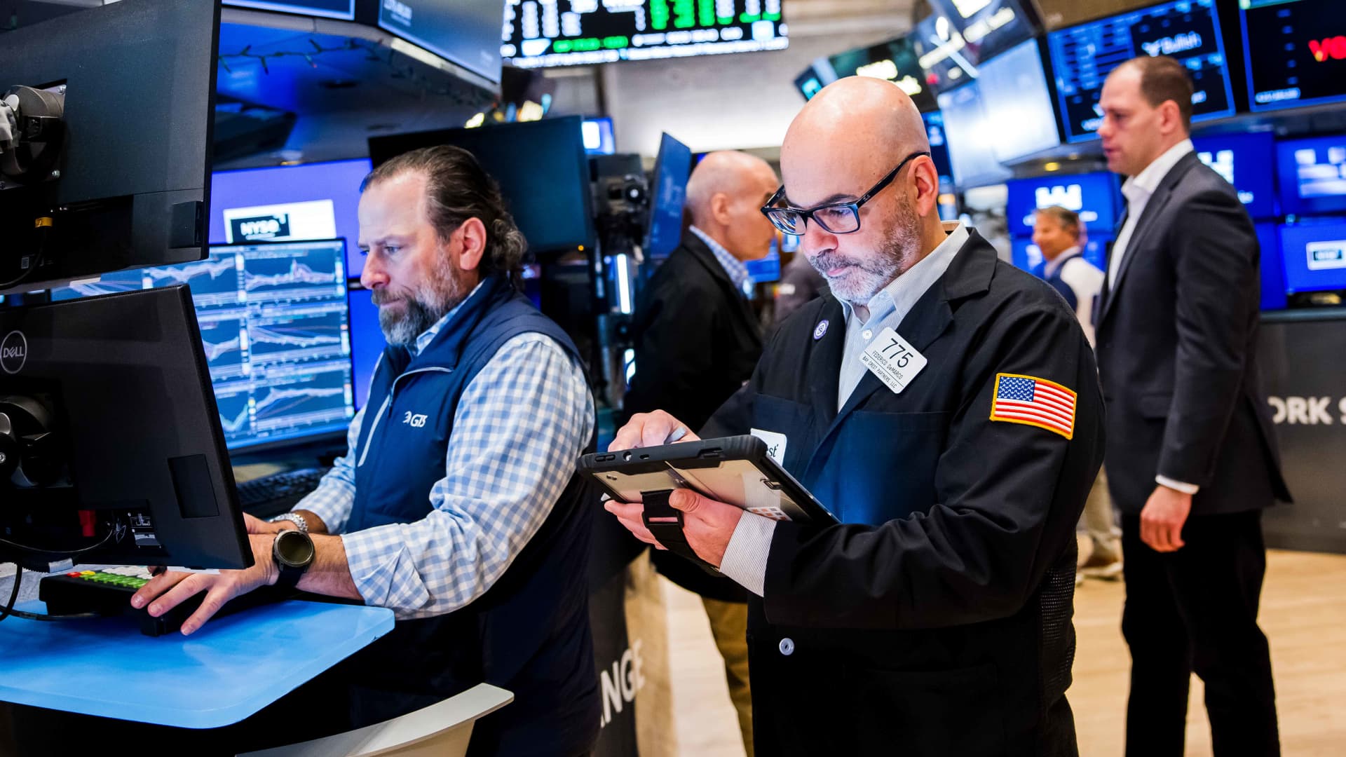 Stock market today: Live updates