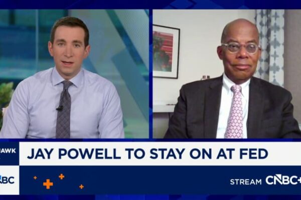 Powell and Warsh set to clash