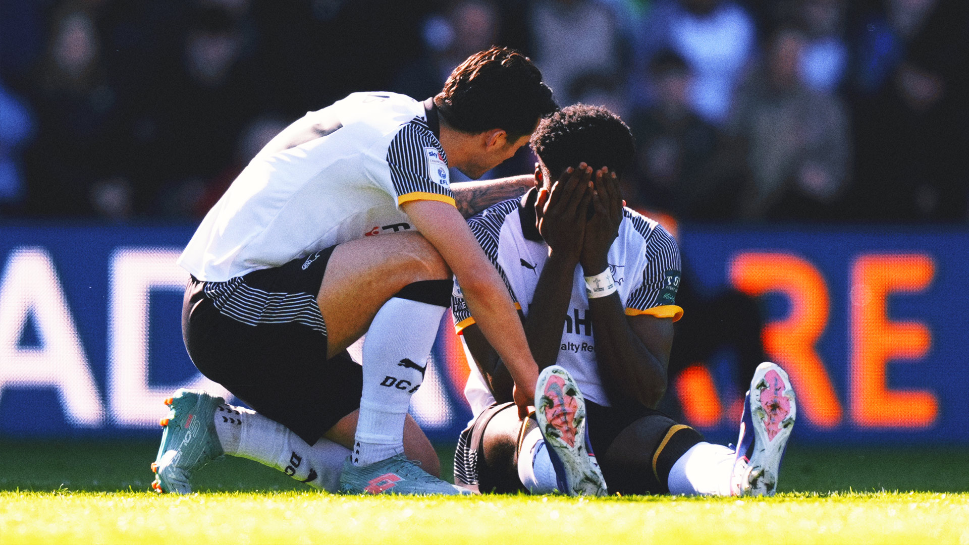 USA Striker Patrick Agyemang Stretchered Off, World Cup Chances Take Hit