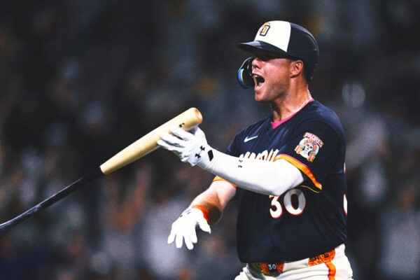 Gavin Sheets Hits Walk-Off, 3-Run Home Run for Padres to Beat Rockies