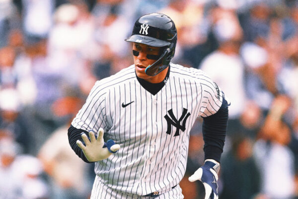 Aaron Judge 1st Inning Home Run Leads Yankees Over Marlins in Home Opener