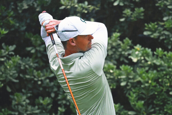 Victor Perez Shoots 9-Under 62 in Round 1 for First LIV Golf Lead in Mexico City