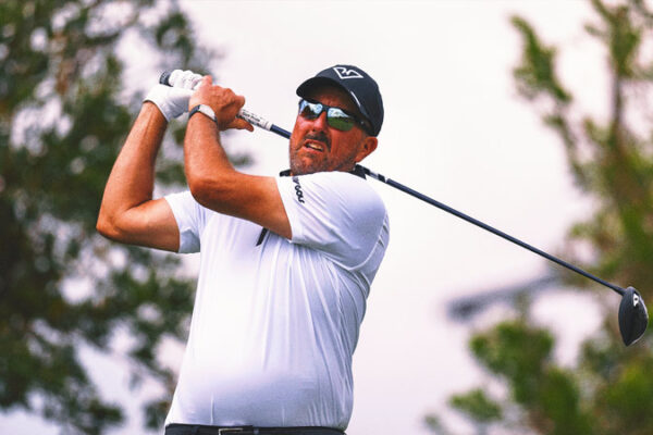 Phil Mickelson Withdraws From Masters Due to Personal Family Health Matter