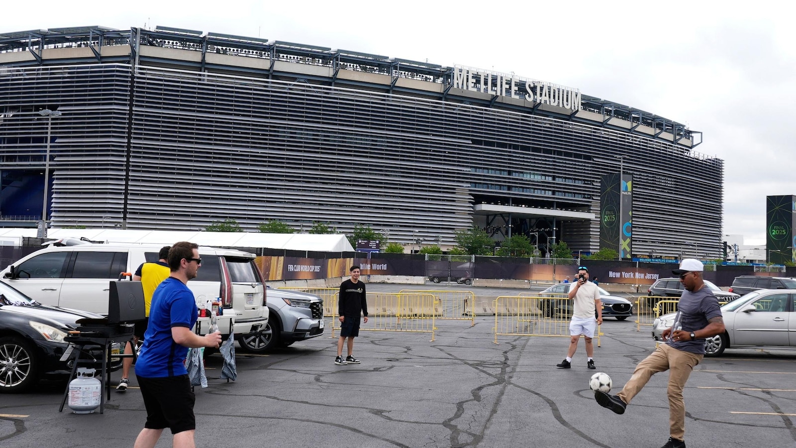 Fox’s World Cup coverage will have British flavor, with 6 of 9 play-by-play commentators from UK