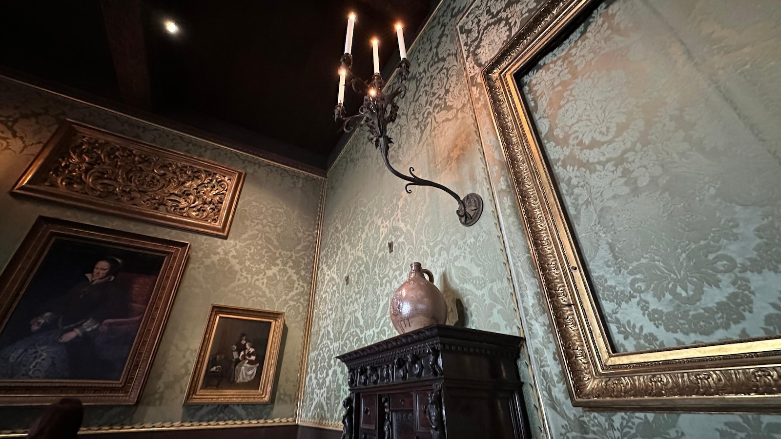 Inside the world’s largest art heist when over 0M of paintings stolen