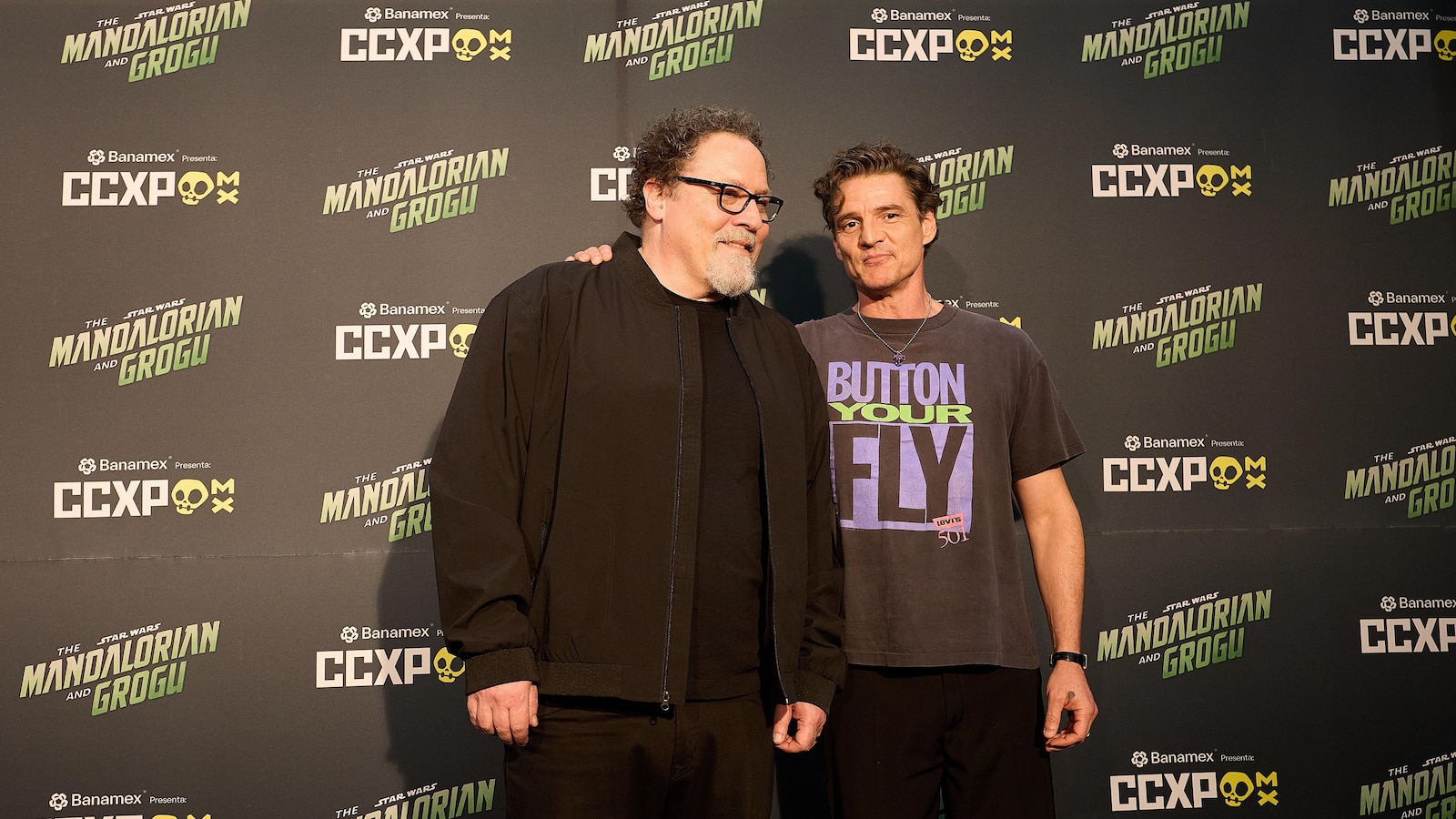 Pedro Pascal is moved to tears on his second visit to CCXP Mexico pop culture convention