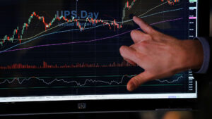 These tech stocks have seen bullish ‘flag patterns’ recently, says Katie Stockton