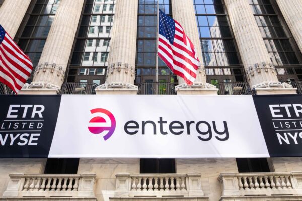 This AI dark horse sector keeps winning. Stick with the trade, analyst says
