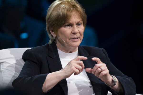 Occidental’s Hollub, a rare female chief in US oil, to step down
