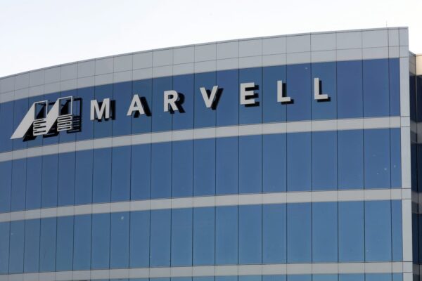 Top Street analysts like these 3 stocks for their long-term prospects