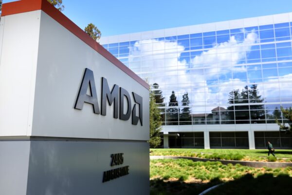 Advanced Micro Devices to give up gains on predictable earnings report, HSBC says