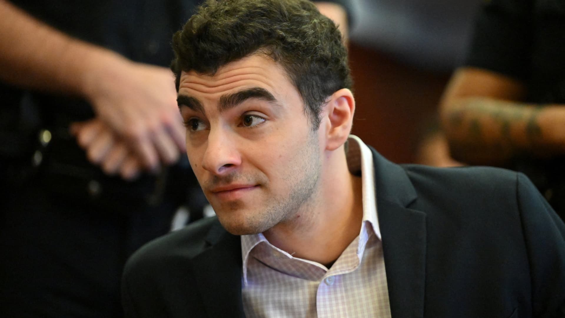 Luigi Mangione backpack evidence blocked in CEO murder case