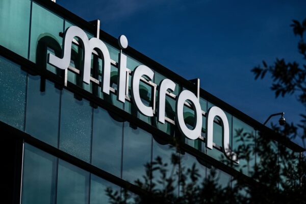 Stocks making the biggest moves midday: MU, AZO, QCOM, OKLO