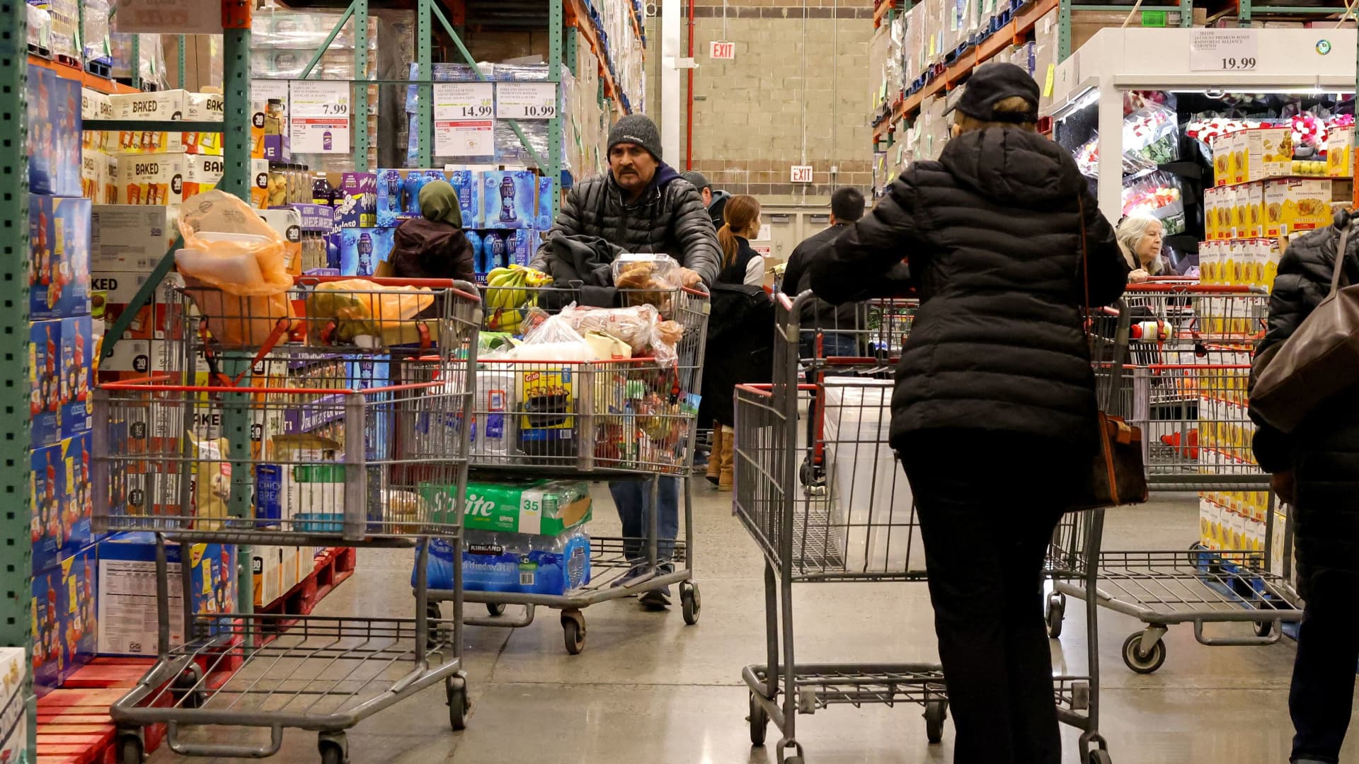 5 things to know before the market opens Wednesday
